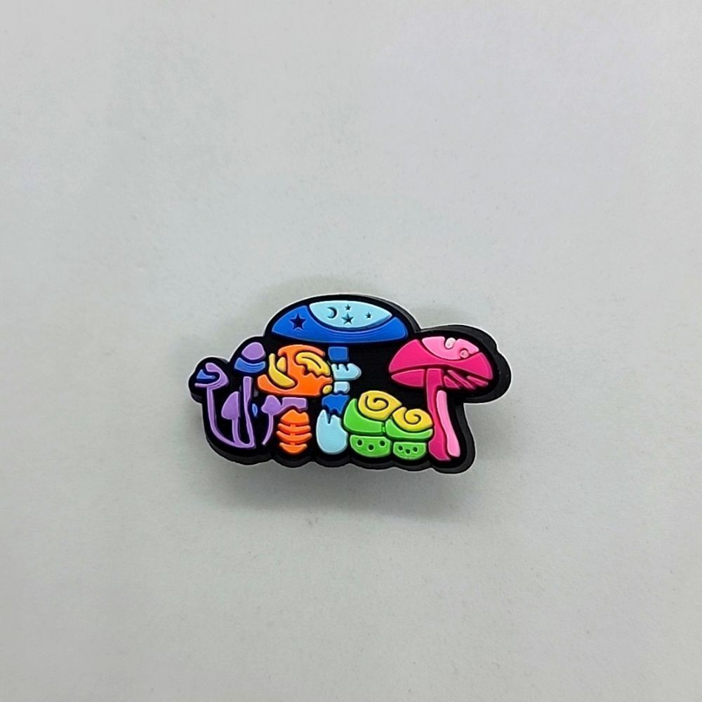 π5/$10πβCROCβCHARMS..βmushroom.. - Picture 1 of 1